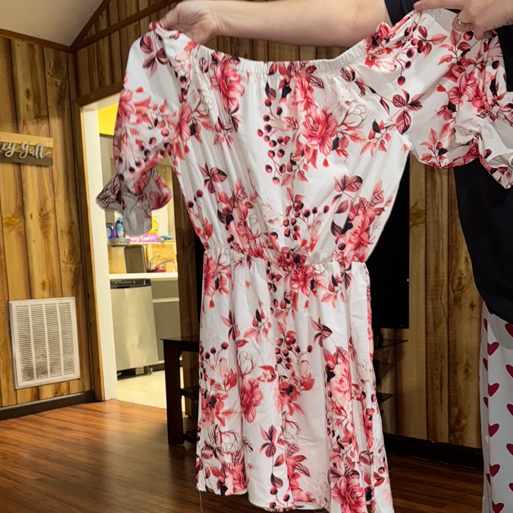 Floral Off-Shoulder Sleepwear Dress